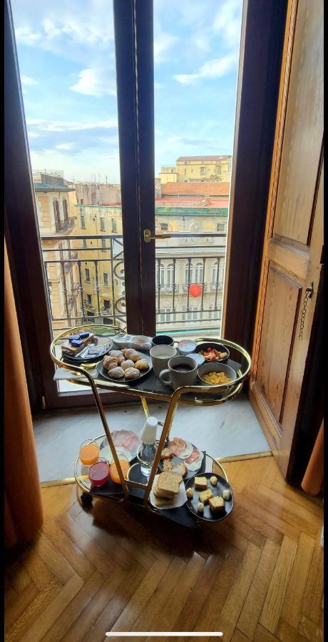 La Lepre Felice Affittacamere Napoli